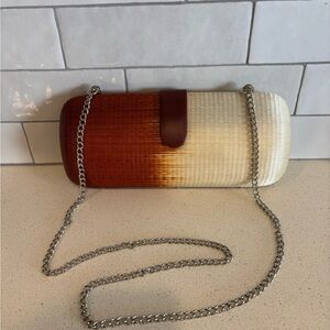 Le Sac Ombre Rattan Clutch Purse Over the Shoulder Silver Chain boho Vintage